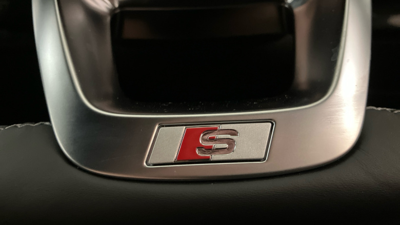 Audi Q7 3.0 TDI Quattro 286 Black Edition 5dr Tiptronic Diesel Estate